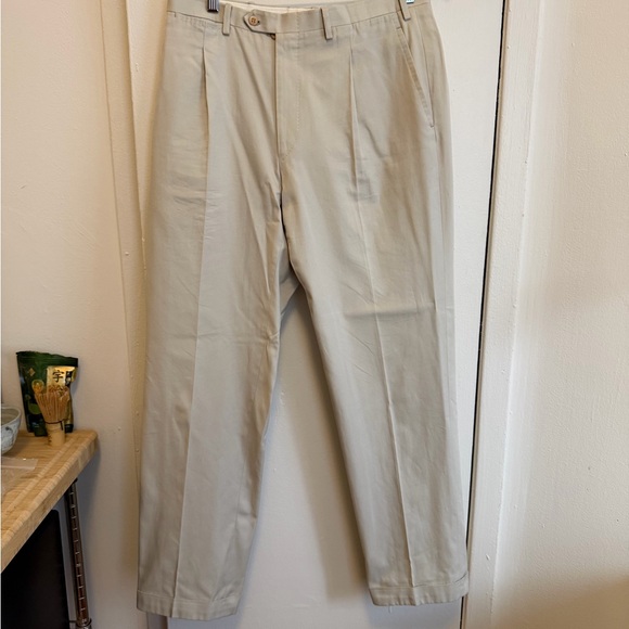 Kiton Men's Pleated Khaki Tan Pants 32 waist